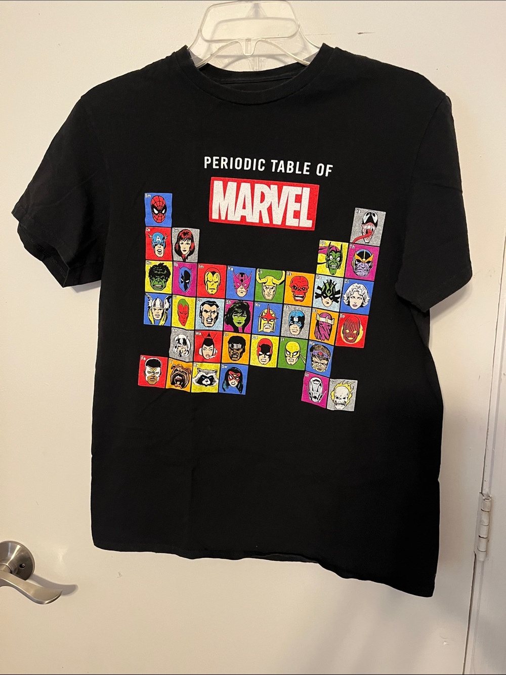 Marvel men’s T-shirt black Periodic table  with Marvel characters black medium